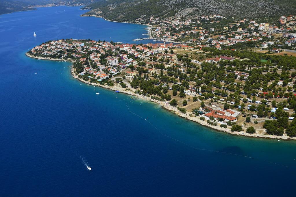 Happy Camp Mobile Homes In Camping Amadria Park Camping Trogir Seget Vranjica Esterno foto