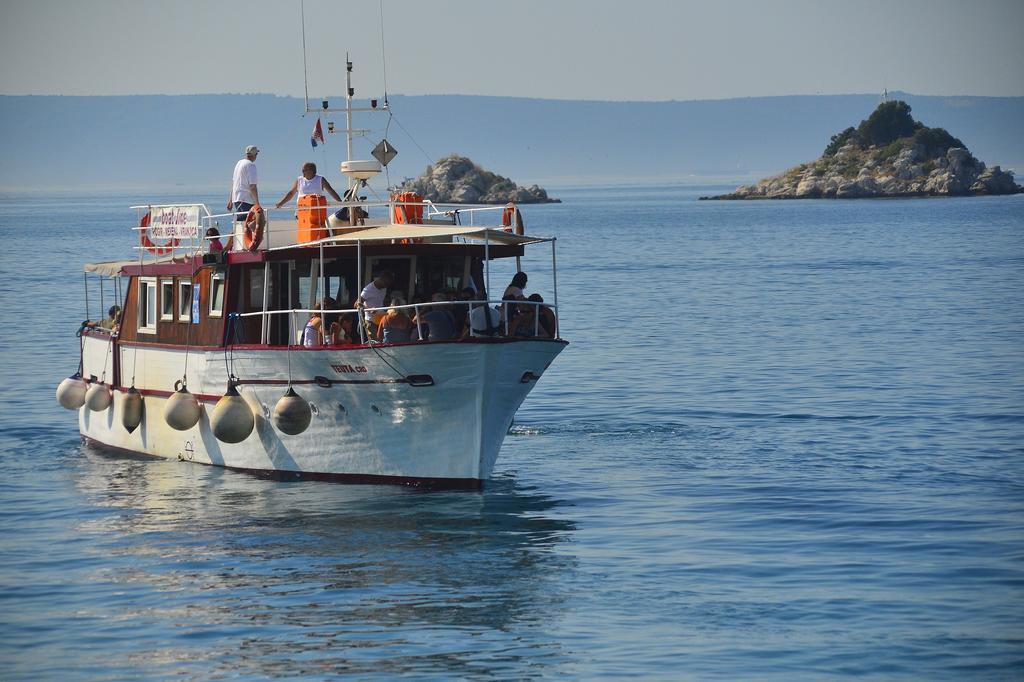 Happy Camp Mobile Homes In Camping Amadria Park Camping Trogir Seget Vranjica Esterno foto